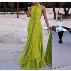 Solid Color Round Neck Sleeveless Backless Beach Dress